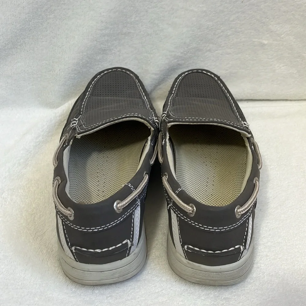 G. H. Bass Men’s Slip On Boat Shoes Size 8